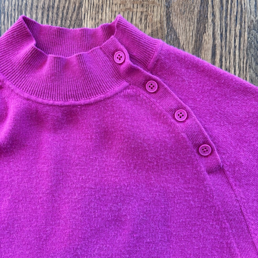 Anthropologie Maeve Short-Sleeve Mock Neck Sweater in Pink Medium Button - Picture 2 of 5